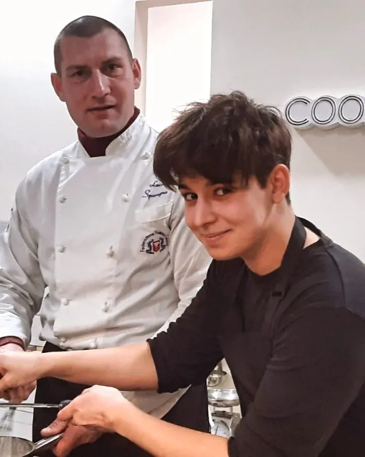 A screenshot of https://polinations.com/